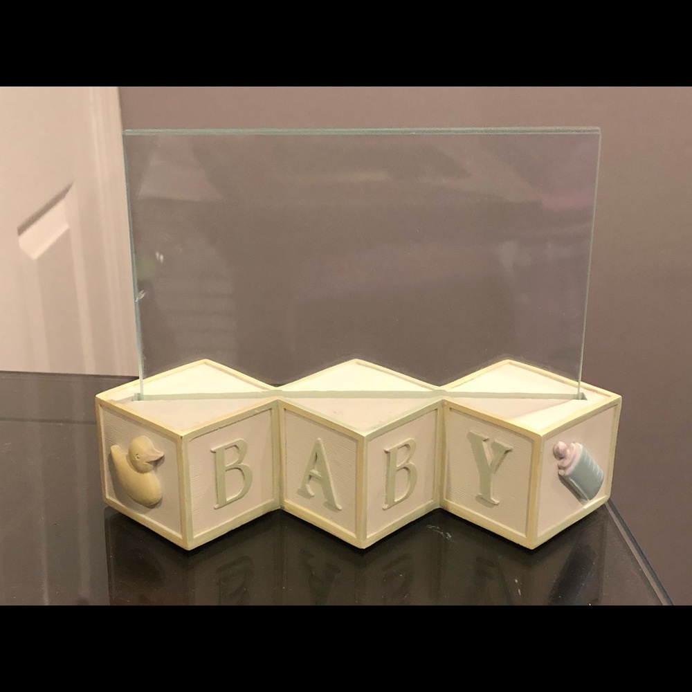 Adorable ceramic and glass baby blocks frame!